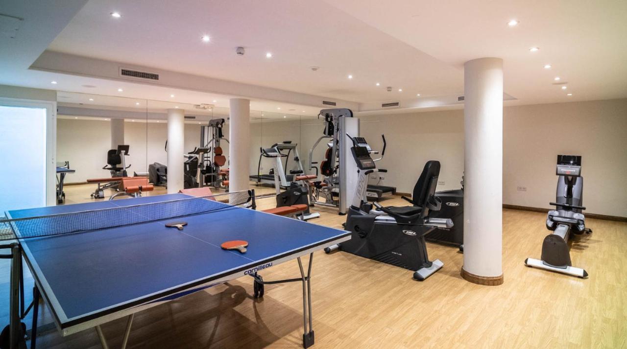Appt 401-3-Bed-Heaven Beach-Paseo-All Year Heated Pool-Free Bikes Estepona Buitenkant foto